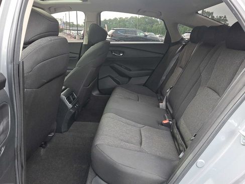 Used 2025 Honda Accord SE image 10