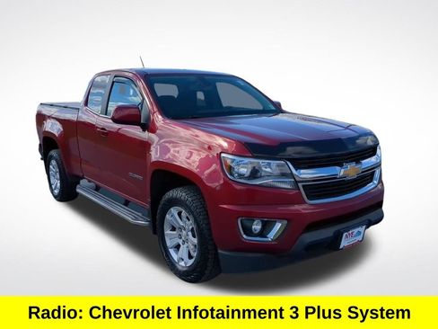Used 2020 Chevrolet Colorado LT w/ LT Convenience Package image 8