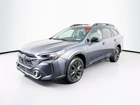 Certified 2025 Subaru Outback Onyx Edition AWD/4WD image 3
