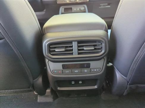 New 2026 Honda Pilot Touring image 17