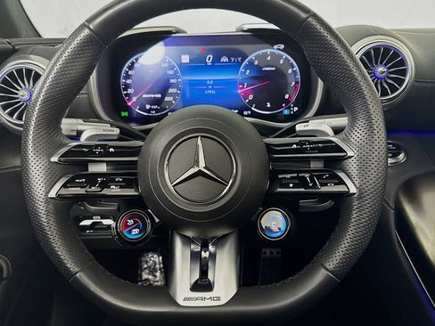 Certified 2022 Mercedes-Benz SL 63 AMG 4MATIC image 19