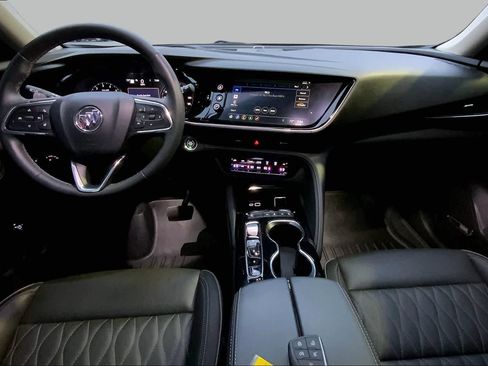 Used 2022 Buick Envision Avenir w/ Technology Package II FWD image 28