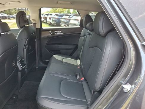 Certified 2023 Kia Sportage EX AWD/4WD image 10