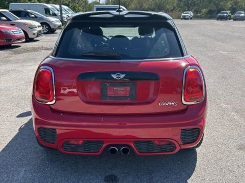 Used 2017 MINI Cooper S image 7