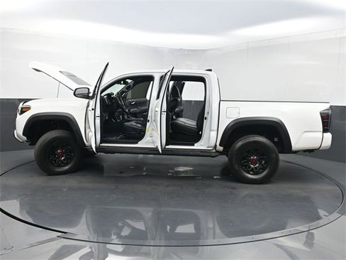Used 2019 Toyota Tacoma TRD Pro image 44