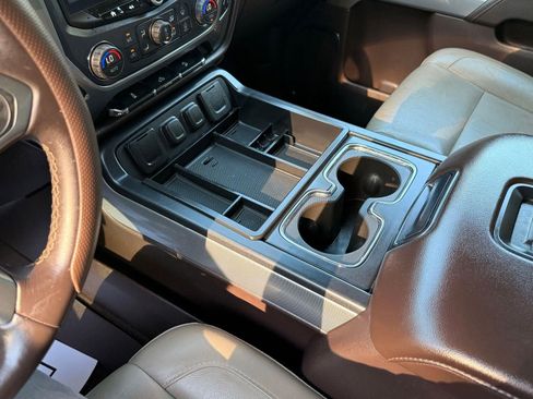 Used 2017 Chevrolet Silverado 1500 LTZ Z71 AWD/4WD image 44