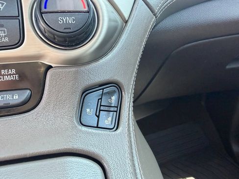 Used 2018 GMC Yukon Denali w/ Denali Ultimate Package AWD/4WD image 41
