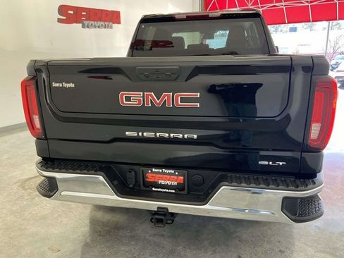 Used 2025 GMC Sierra 1500 SLT image 4