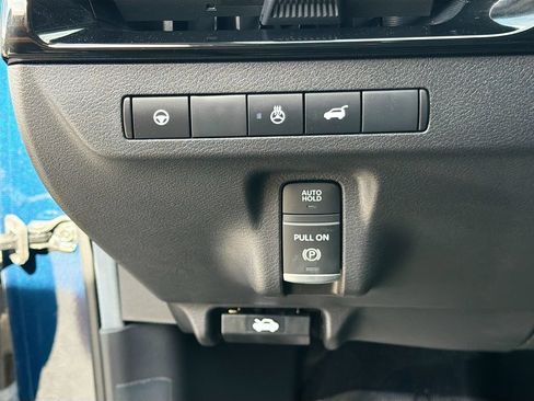 Used 2025 Nissan Murano SL AWD/4WD image 10