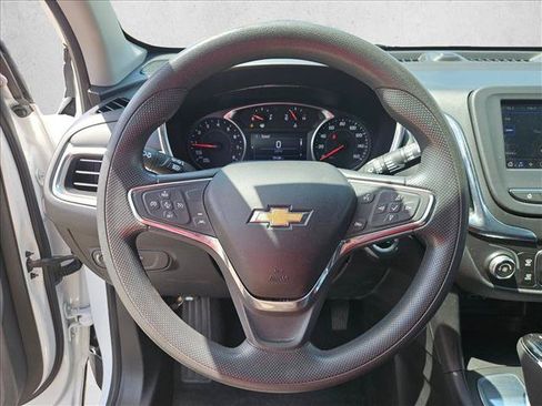 Used 2020 Chevrolet Equinox LT FWD image 11