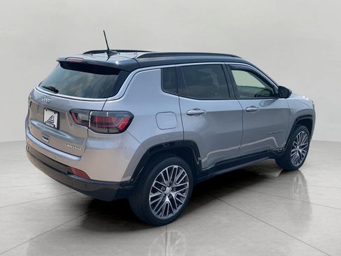 Used 2023 Jeep Compass Limited w/ Elite Group AWD/4WD image 7