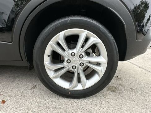 Used 2023 Buick Encore GX Preferred FWD image 18