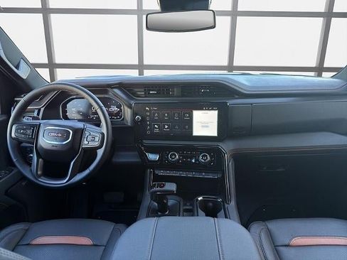 Used 2026 GMC Sierra 1500 AT4 w/ AT4 Premium Package AWD/4WD image 19
