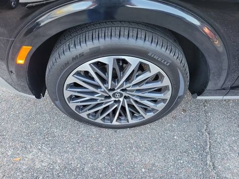 Used 2026 Hyundai Palisade Calligraphy FWD image 6