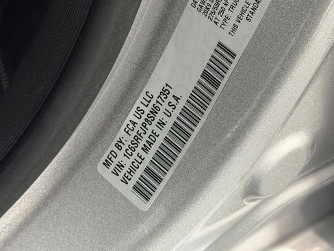 Used 2025 RAM 1500 Laramie AWD/4WD image 44