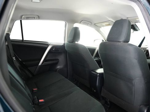 Used 2018 Toyota RAV4 LE w/ All Weather Liner Package AWD/4WD image 34