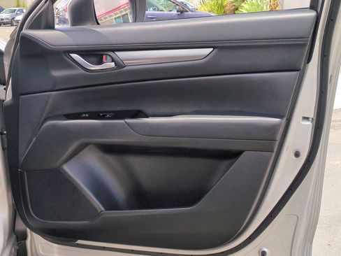 Used 2025 MAZDA CX-5 AWD 2.5 S w/ Preferred Package image 32