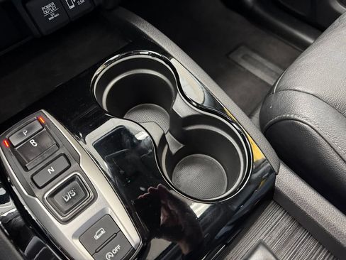 Used 2019 Honda Pilot Touring image 36