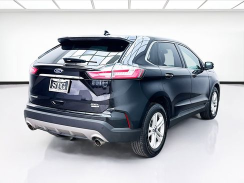 Used 2019 Ford Edge SEL w/ Equipment Group 201A AWD/4WD image 4