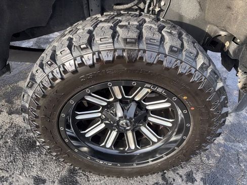 Used 2019 Ford F350 Platinum w/ Platinum Ultimate Package image 29