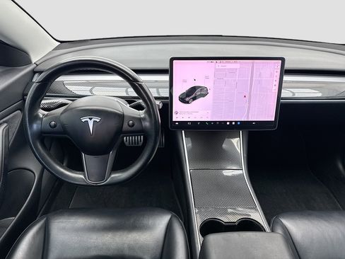 Used 2018 Tesla Model 3 Long Range image 15