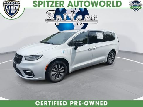 Used 2024 Chrysler Pacifica Limited FWD image 5