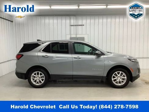Used 2024 Chevrolet Equinox LT image 6