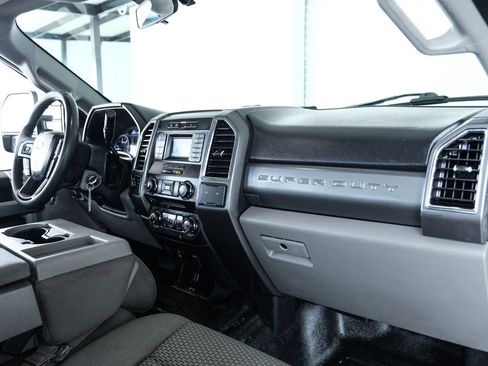 Used 2018 Ford F250 XLT AWD/4WD image 39