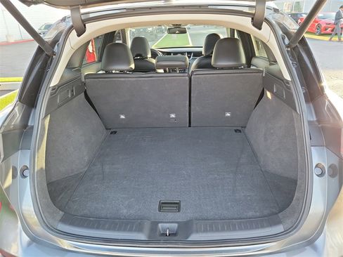 Used 2022 INFINITI QX50 Luxe image 24