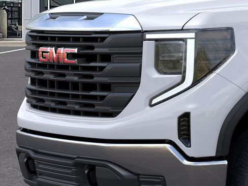 New 2026 GMC Sierra 1500 Pro AWD/4WD image 13