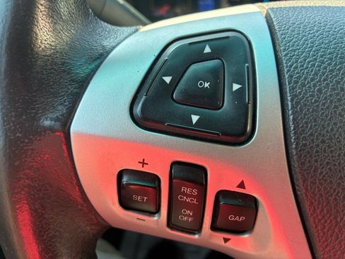 Used 2013 Ford Explorer Limited AWD/4WD image 17