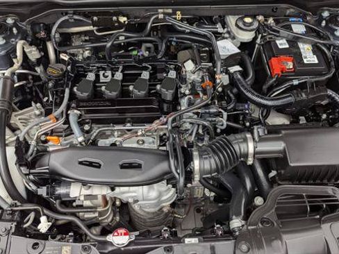 Used 2024 Honda Civic Touring image 30