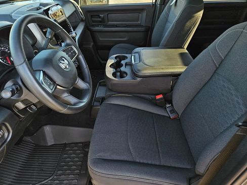 New 2026 RAM 3500 Tradesman AWD/4WD image 31