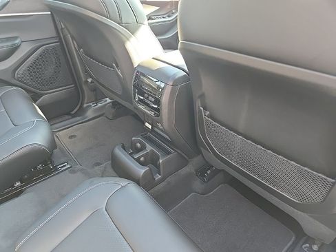 New 2025 Jeep Grand Cherokee L Limited w/ Luxury Tech Group II image 90