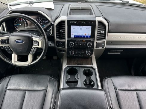 Used 2020 Ford F350 Lariat w/ Lariat Ultimate Package AWD/4WD image 12