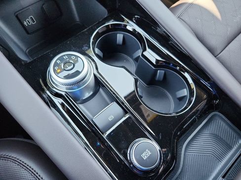 New 2026 Ford Explorer Platinum RWD image 28