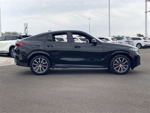 Certified 2024 BMW X6 xDrive40i w/ Premium Package image 6