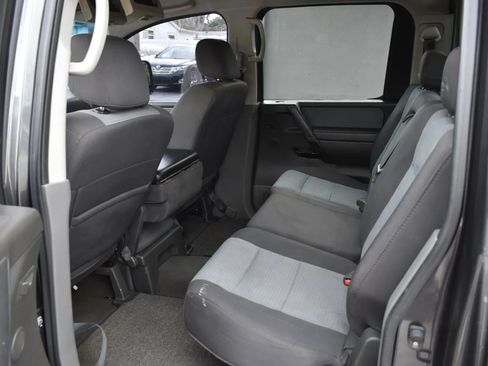 Used 2007 Nissan Titan SE w/ SE Popular Pkg w/ Pwr Bench RWD image 25