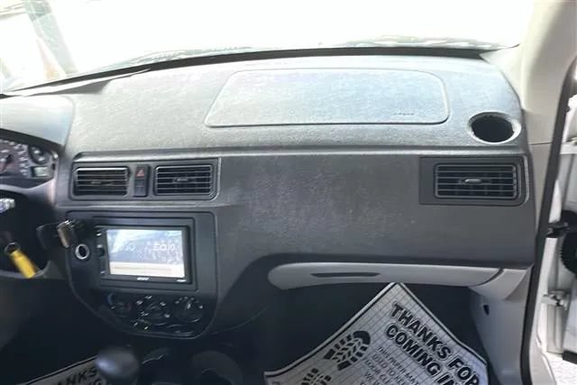 Used 2007 Ford Focus SES FWD image 7