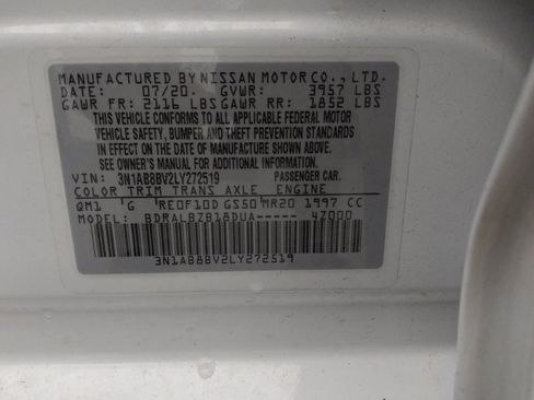Used 2020 Nissan Sentra S FWD image 33