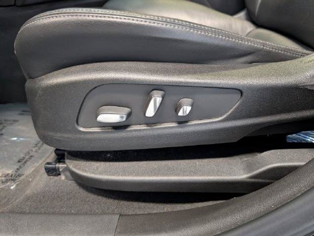 Used 2024 Cadillac XT6 Sport AWD/4WD image 14