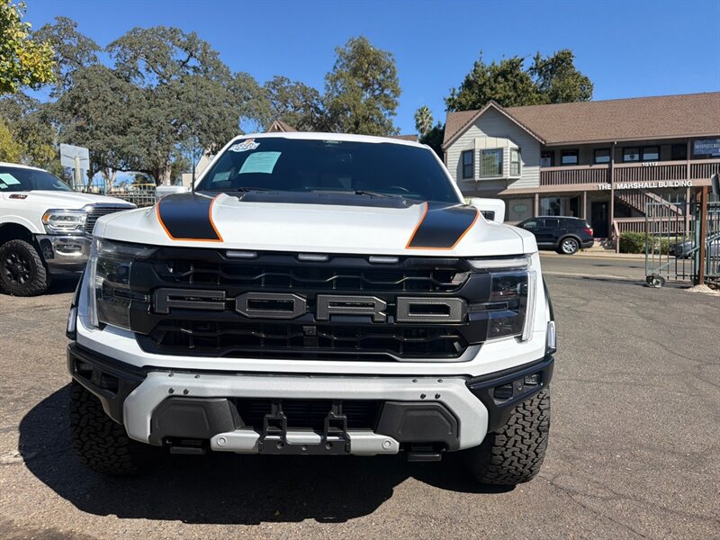 Used 2025 Ford F150 Raptor AWD/4WD image 4