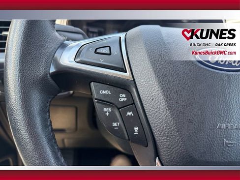 Used 2024 Ford Edge SEL AWD/4WD image 29
