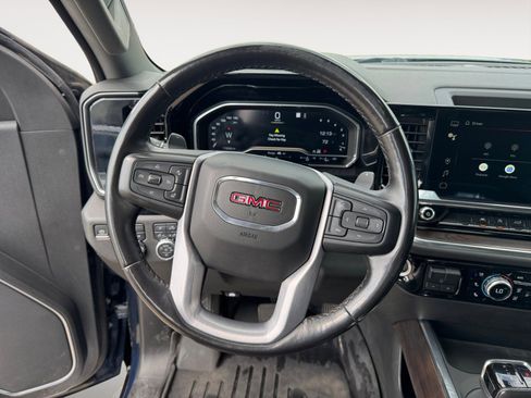 Used 2022 GMC Sierra 1500 SLT w/ SLT Premium Package image 12