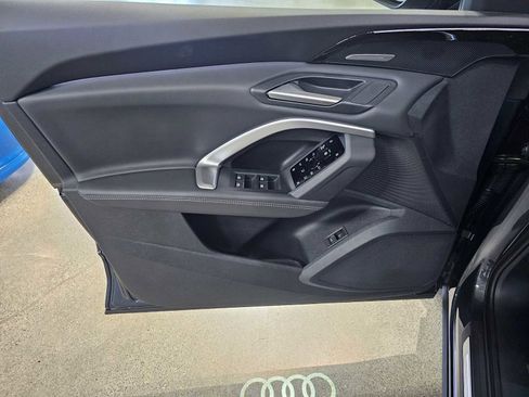 New 2025 Audi Q5 Prestige image 22