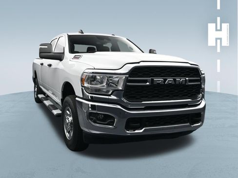 Used 2024 RAM 2500 Tradesman w/ Safety Group AWD/4WD image 1