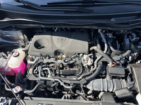 Used 2023 Toyota Sienna XLE image 36