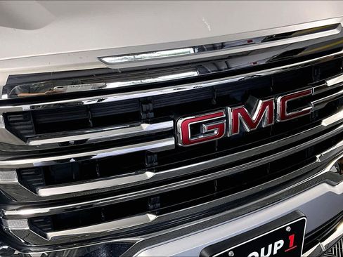 Used 2020 GMC Acadia SLE FWD image 29