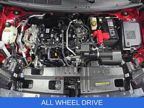 Used 2025 Nissan Kicks SV AWD/4WD image 30