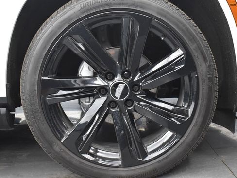 Used 2025 Cadillac Escalade Sport Platinum AWD/4WD image 9